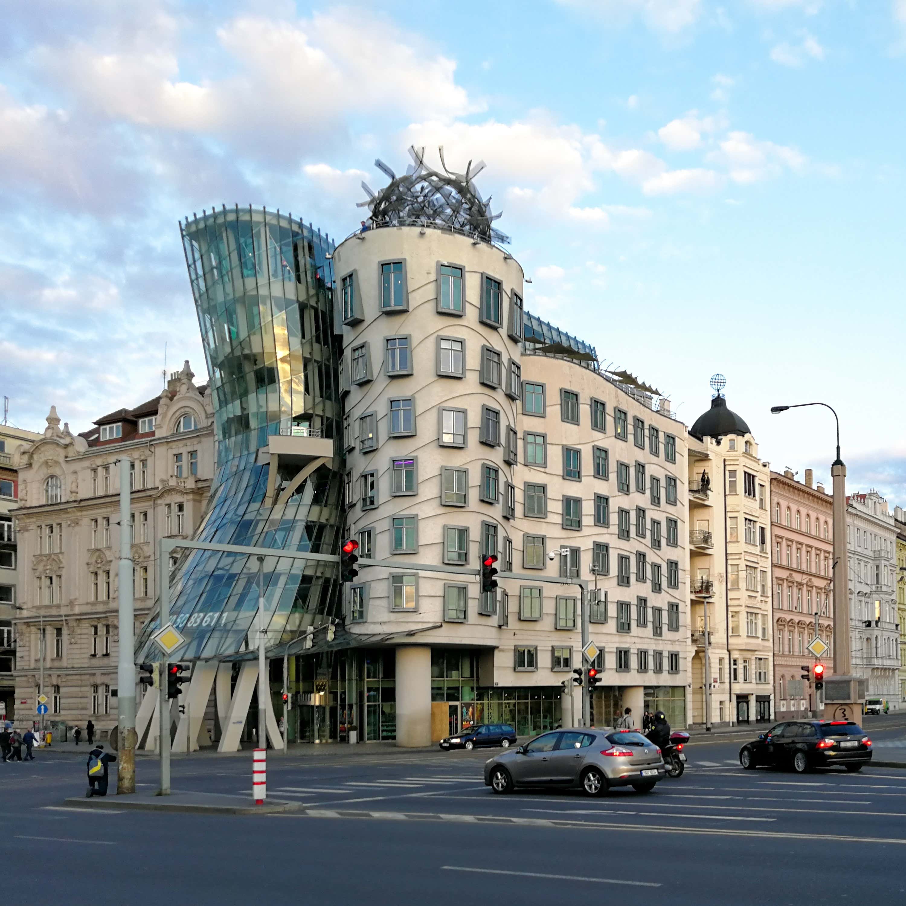 Dancing House